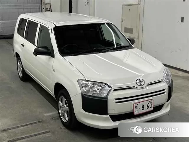 Toyota Probox 2022 из Японии