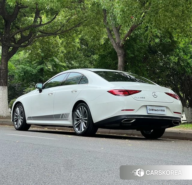 Mercedes-Benz CLS 2021 Белый из Китая