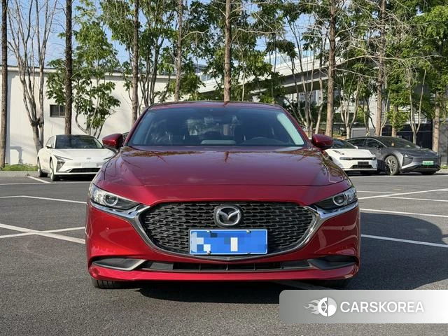 Mazda 3 2021 Красный из Китая