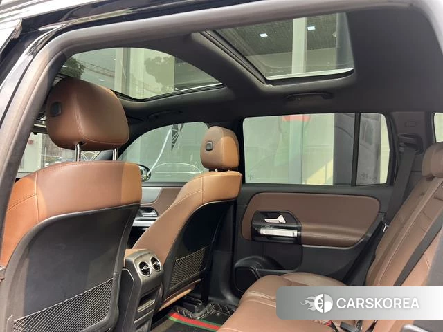 Mercedes-Benz GLB 2023 Черный из Китая