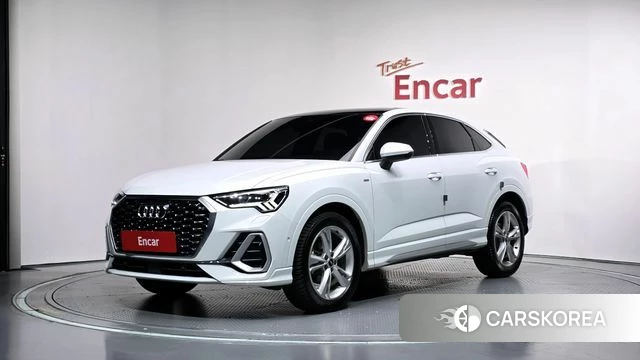 Audi Q3 (F3) 2023 Белый из Кореи