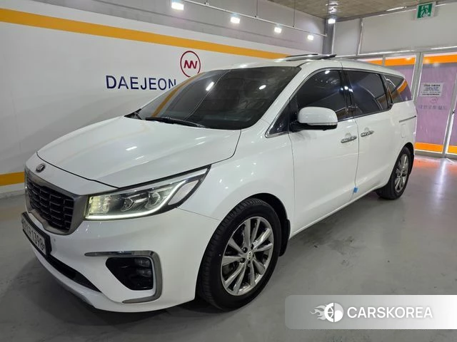 Kia The New Carnival 2018 Белый из Кореи