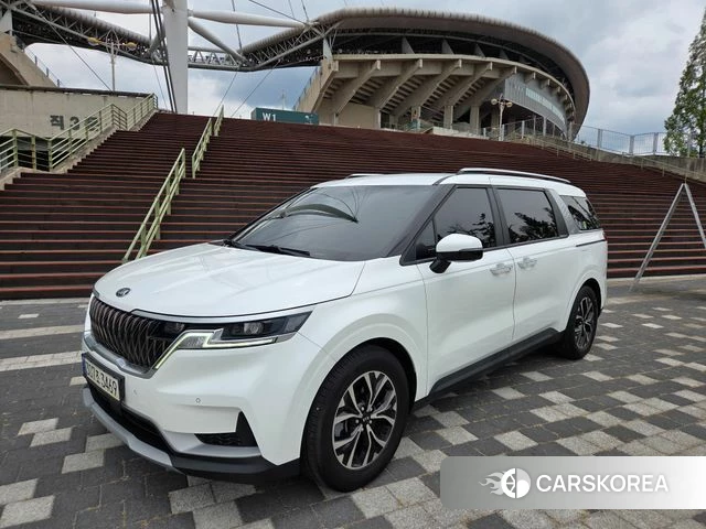 Kia Carnival 4th generation 2021 Белый из Кореи