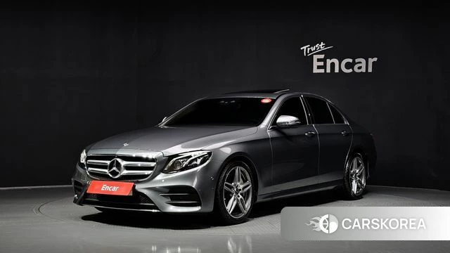 Mercedes-Benz E-Class W213 2019 Серый из Кореи
