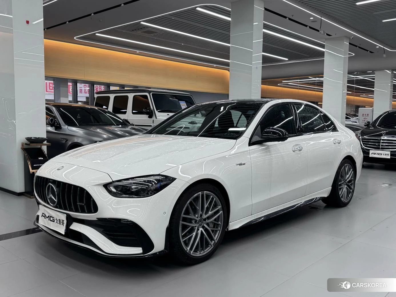 Mercedes-Benz AMG C-Class 2024 Белый из Китая