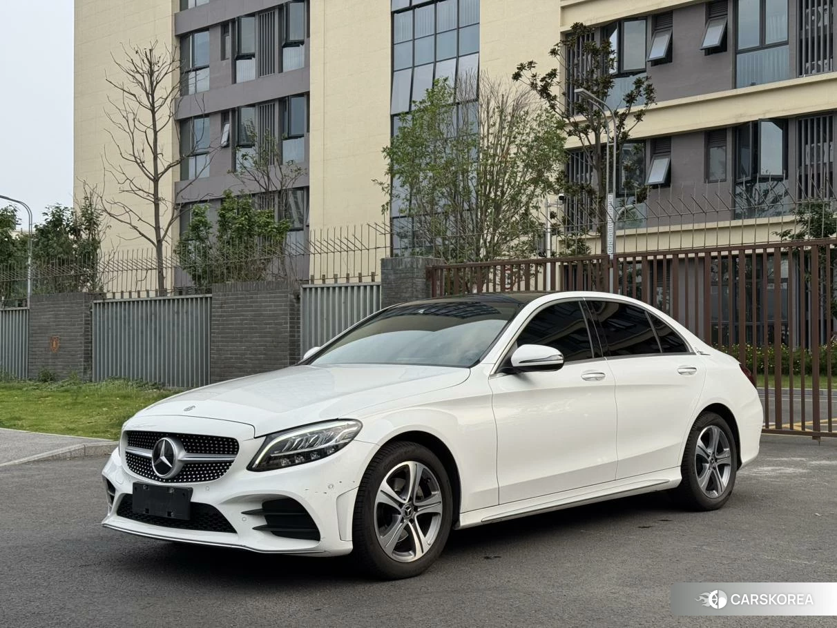 Mercedes-Benz C-class 2020 Белый из Китая
