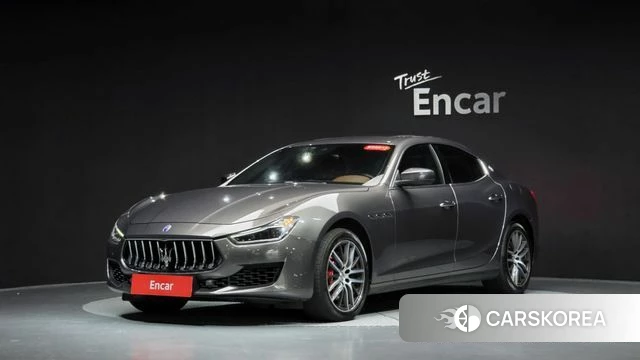 Maserati Ghibli 2019 Серый из Кореи
