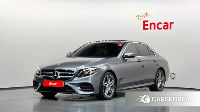 Mercedes-Benz E-Class W213 2019 Серый из Кореи
