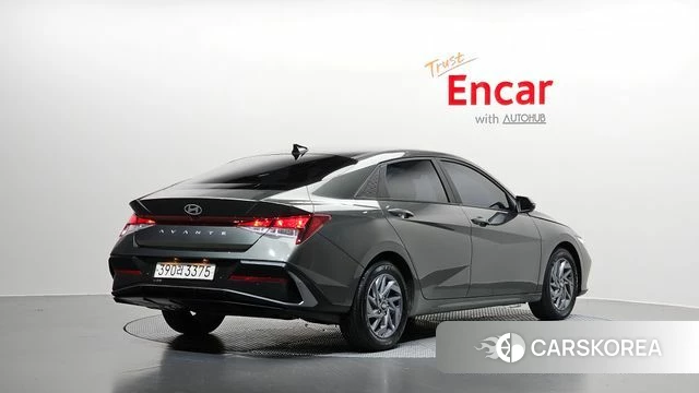 Hyundai The New Avante Hybrid (CN7) 2023 Серый из Кореи