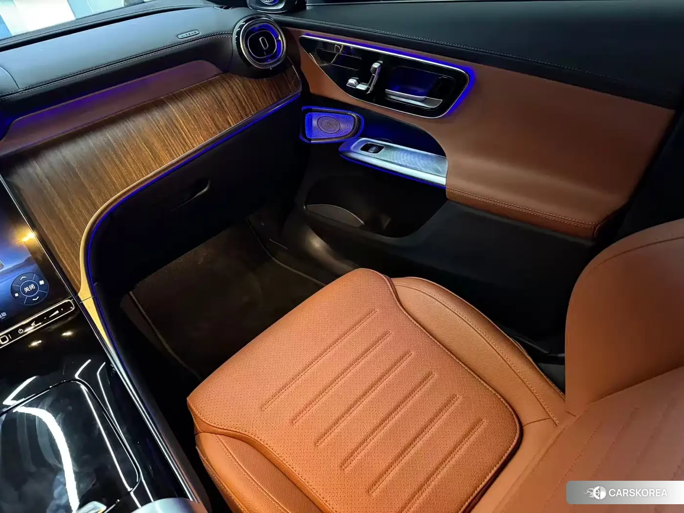 Mercedes-Benz GLC 2025 Черный из Китая, фото 2