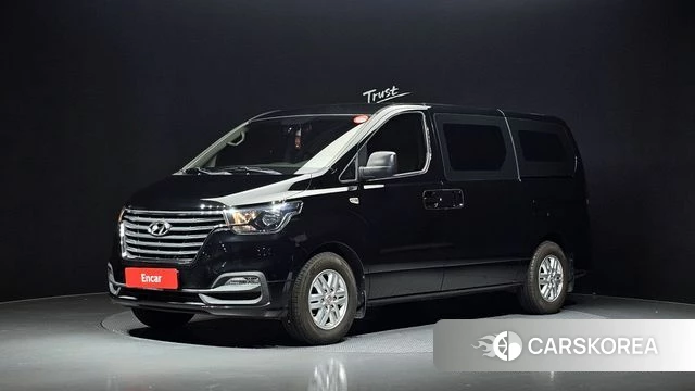 Hyundai The New Grand Starex 2018 Черный из Кореи
