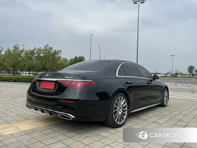 Mercedes-Benz S-Class 2022 Черный из Китая