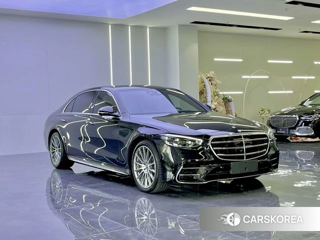 Mercedes-Benz S-Class 2023 Черный из Китая