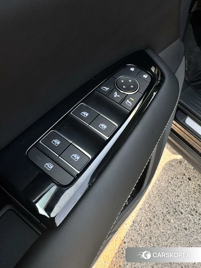 Nissan Pathfinder 2026 Черный из Китая