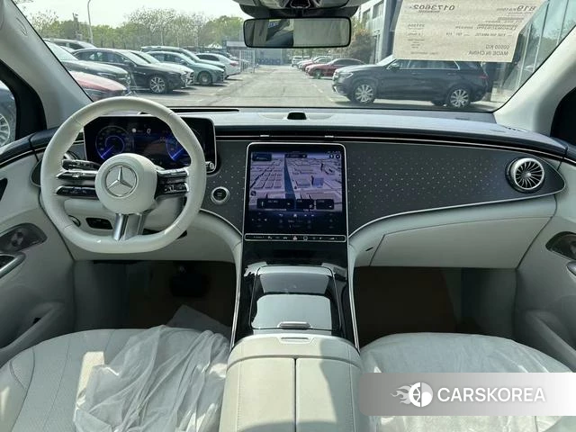 Mercedes-Benz EQE 2026 Темно-серый из Китая