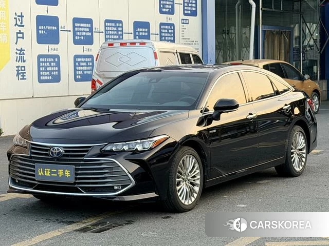 Toyota Avalon 2021 Черный из Китая