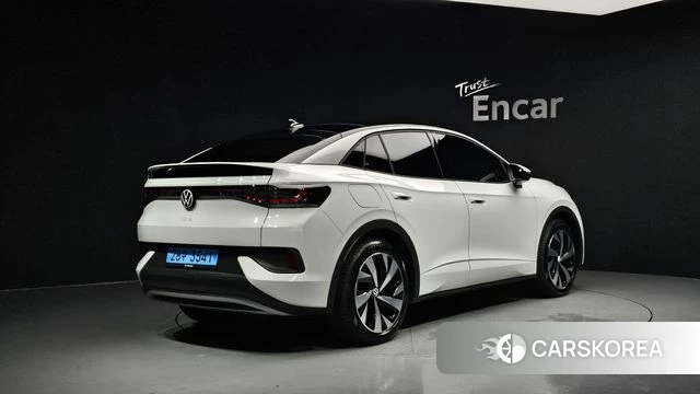 Volkswagen ID.5 2025 Белый из Кореи