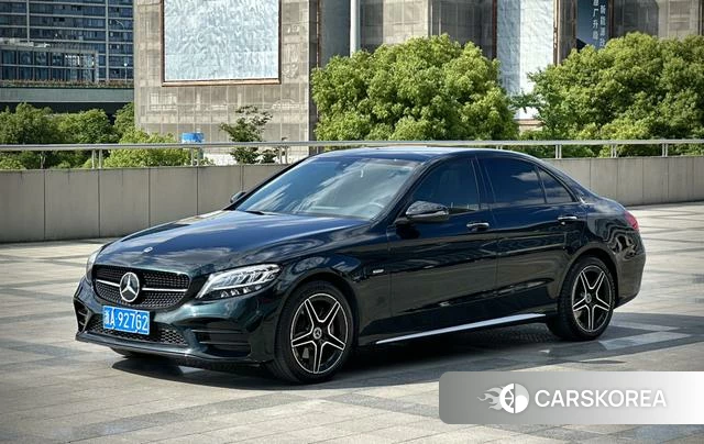 Mercedes-Benz C-class 2021 Зеленый из Китая