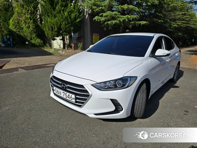 Hyundai Avante AD 2018 Белый из Кореи