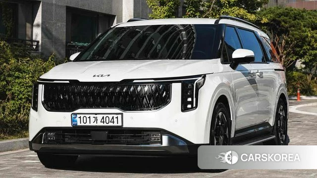 Kia The New Carnival 4th Generation 2024 Белый из Кореи