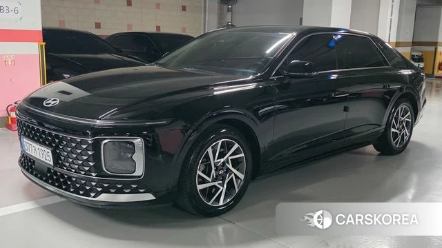 Hyundai Grandeur (GN7) 2023 Черный из Кореи