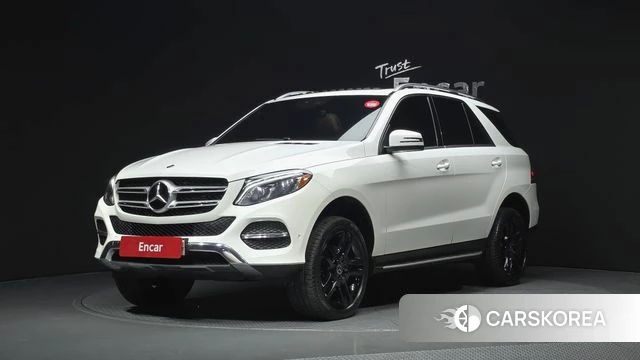 Mercedes-Benz GLE - Class W166 2018 Белый из Кореи