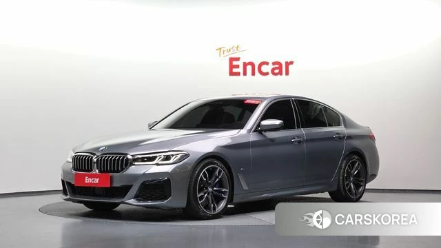 BMW 5 Series (G30) 2022 Серый из Кореи
