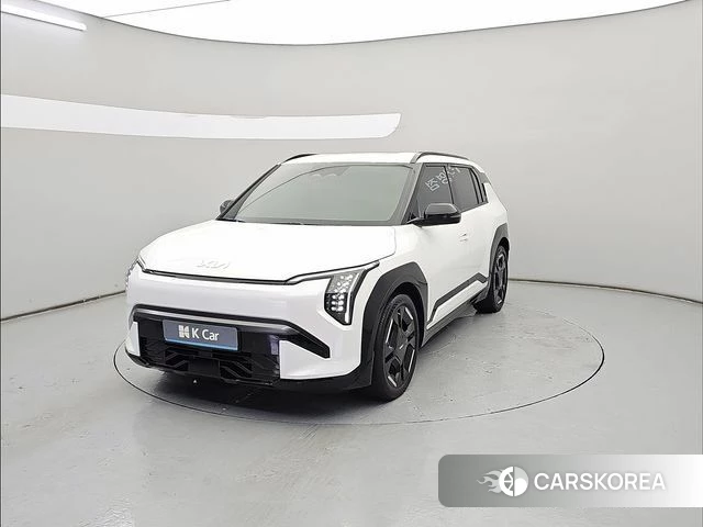 Kia EV3 2024 Белый из Кореи