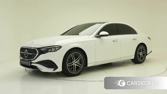 Mercedes-Benz E-Class W214 2026 Белый из Кореи