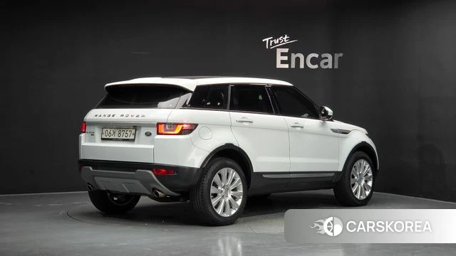 Land Rover Range Rover Evoque 2019 Белый из Кореи