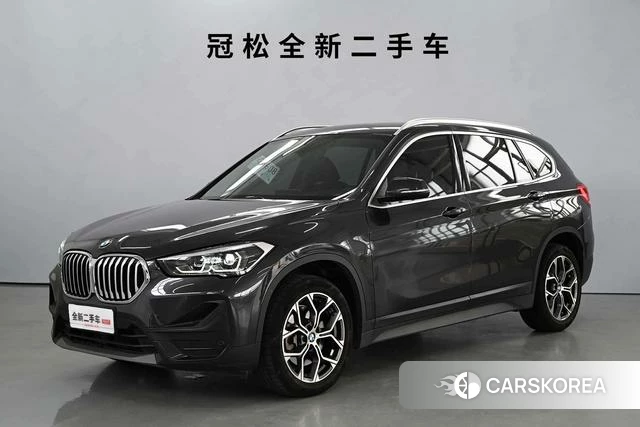 BMW X1 2023 Черный из Китая