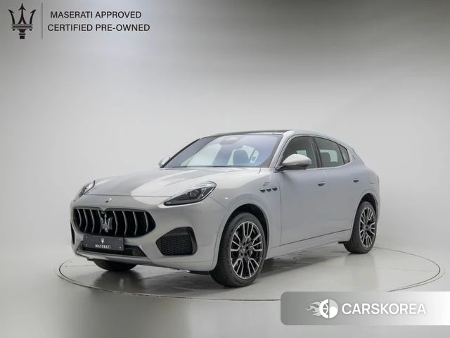 Maserati Grecale 2024 Светло-серебряный цвет из Кореи