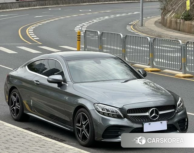 Mercedes-Benz C-class 2021 Темно-серый из Китая