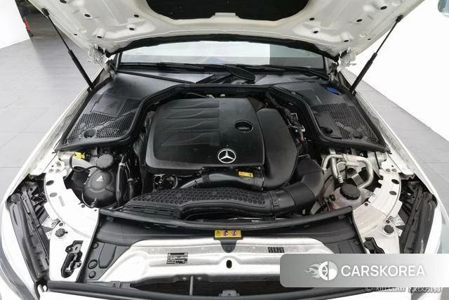 Mercedes-Benz C-class 2021 Белый из Китая