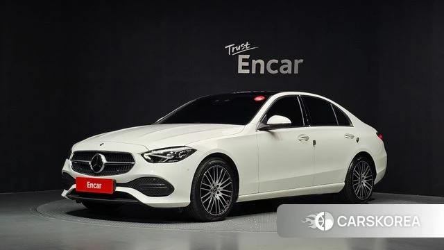 Mercedes-Benz C-Class W206 2022 Белый из Кореи