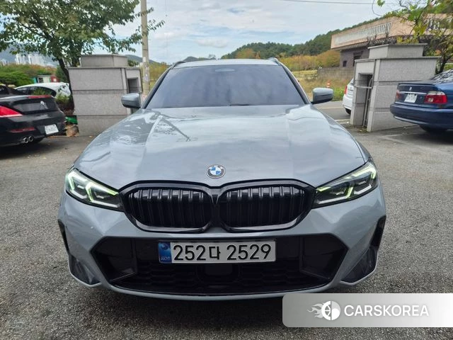 BMW 3 Series (G20) 2025 Цвет галактики из Кореи