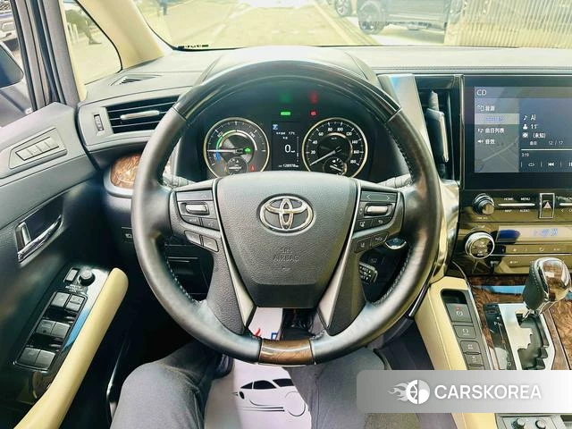 Toyota Alphard 2021 Черный из Китая