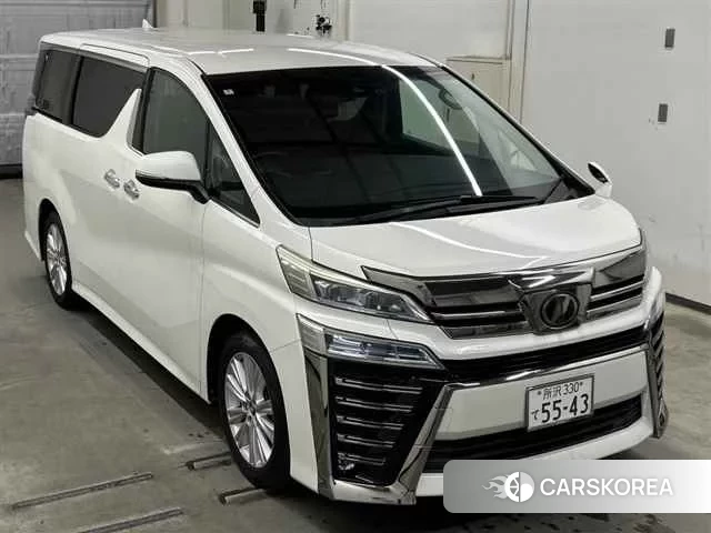 Toyota Vellfire 2018 из Японии