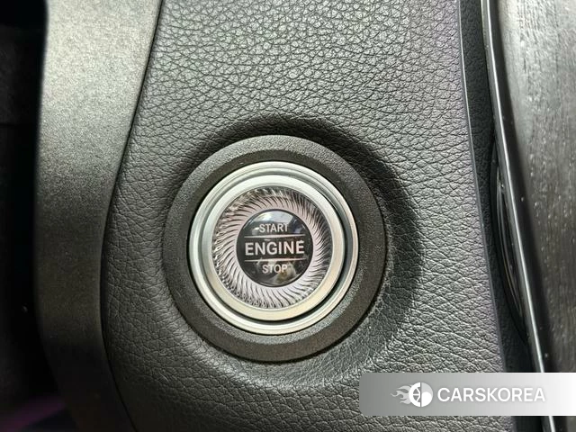 Mercedes-Benz C-class 2021 Белый из Китая