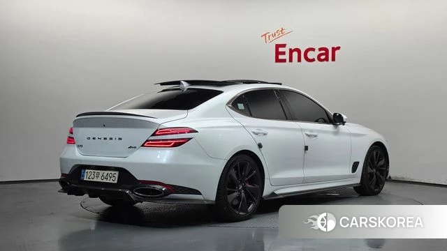 Genesis The New G70 2023 Белый из Кореи