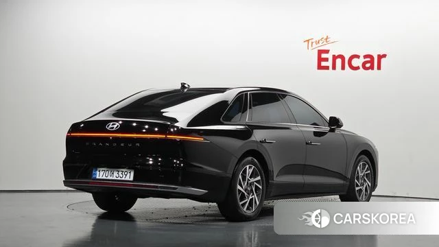 Hyundai Grandeur (GN7) 2023 Черный из Кореи