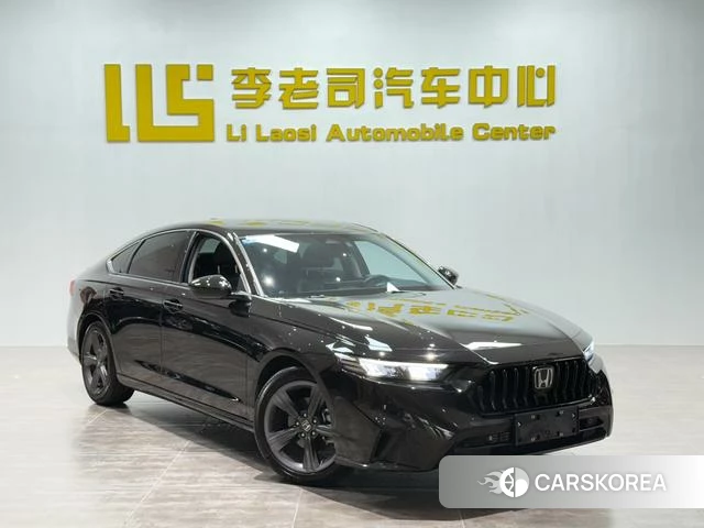 Honda Inspire 2025 Черный из Китая