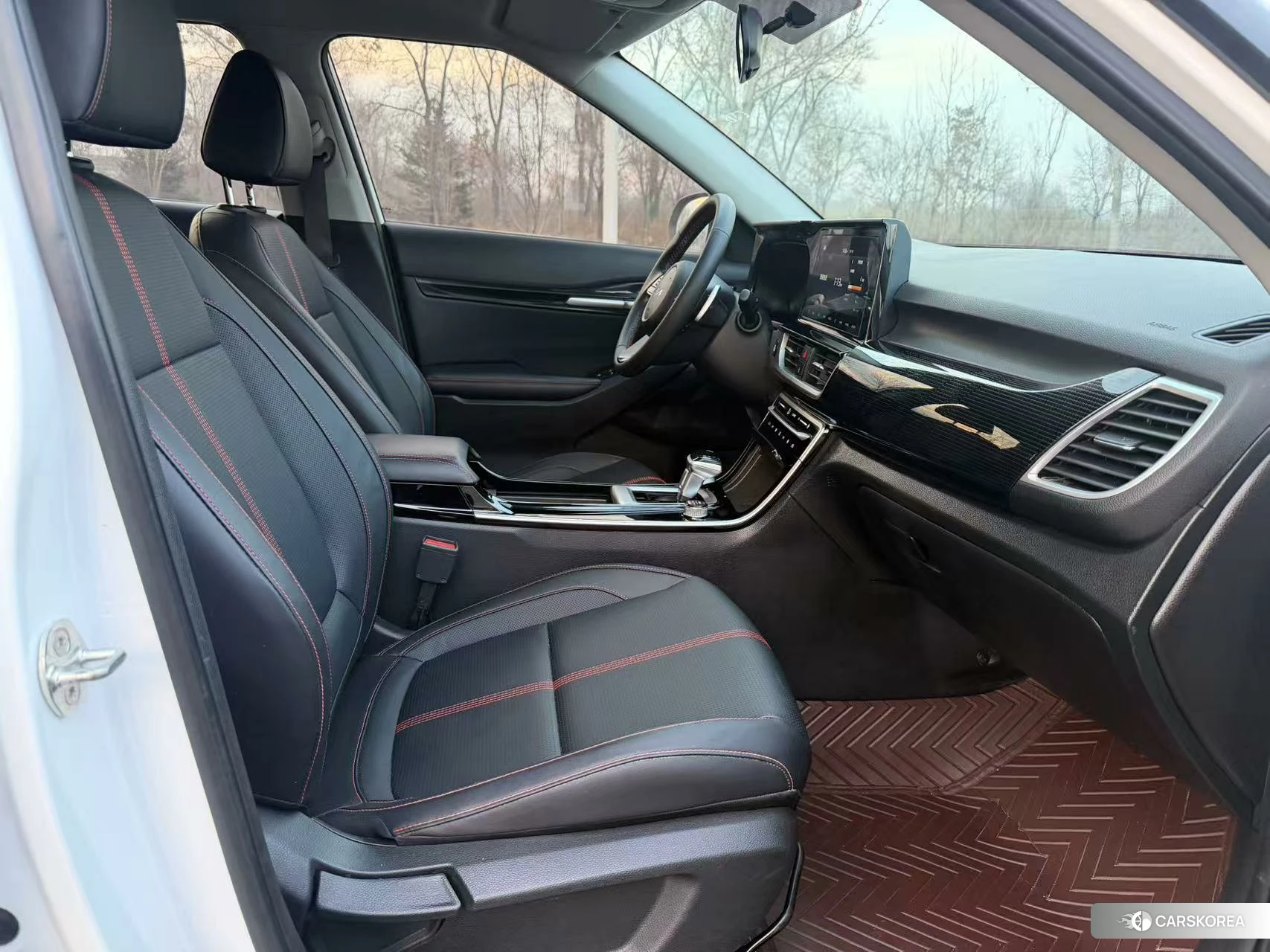 Kia KX3 2021 Белый из Китая