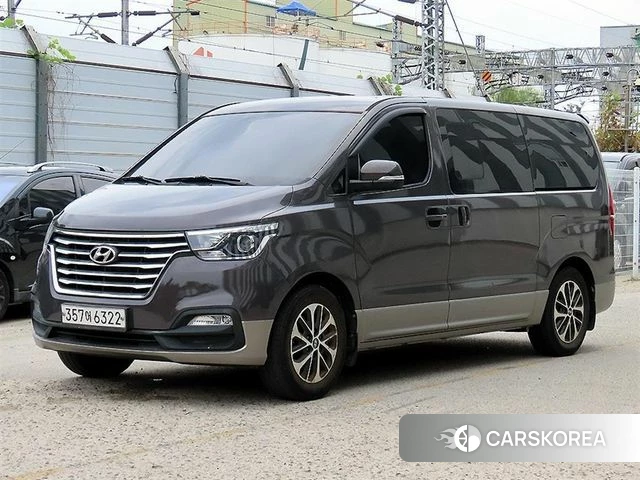 Hyundai The New Grand Starex 2019 Коричневый из Кореи