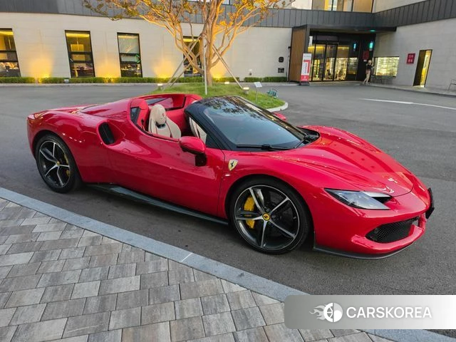 Ferrari 296 GTS 2025 Красный из Кореи