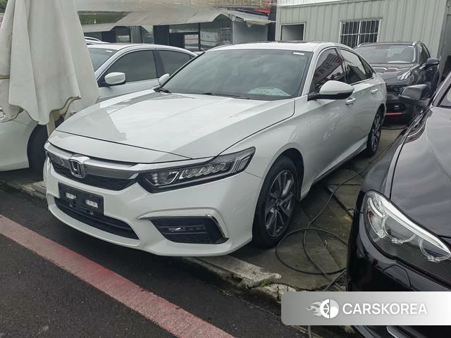 Honda Inspire 2021 Белый из Китая
