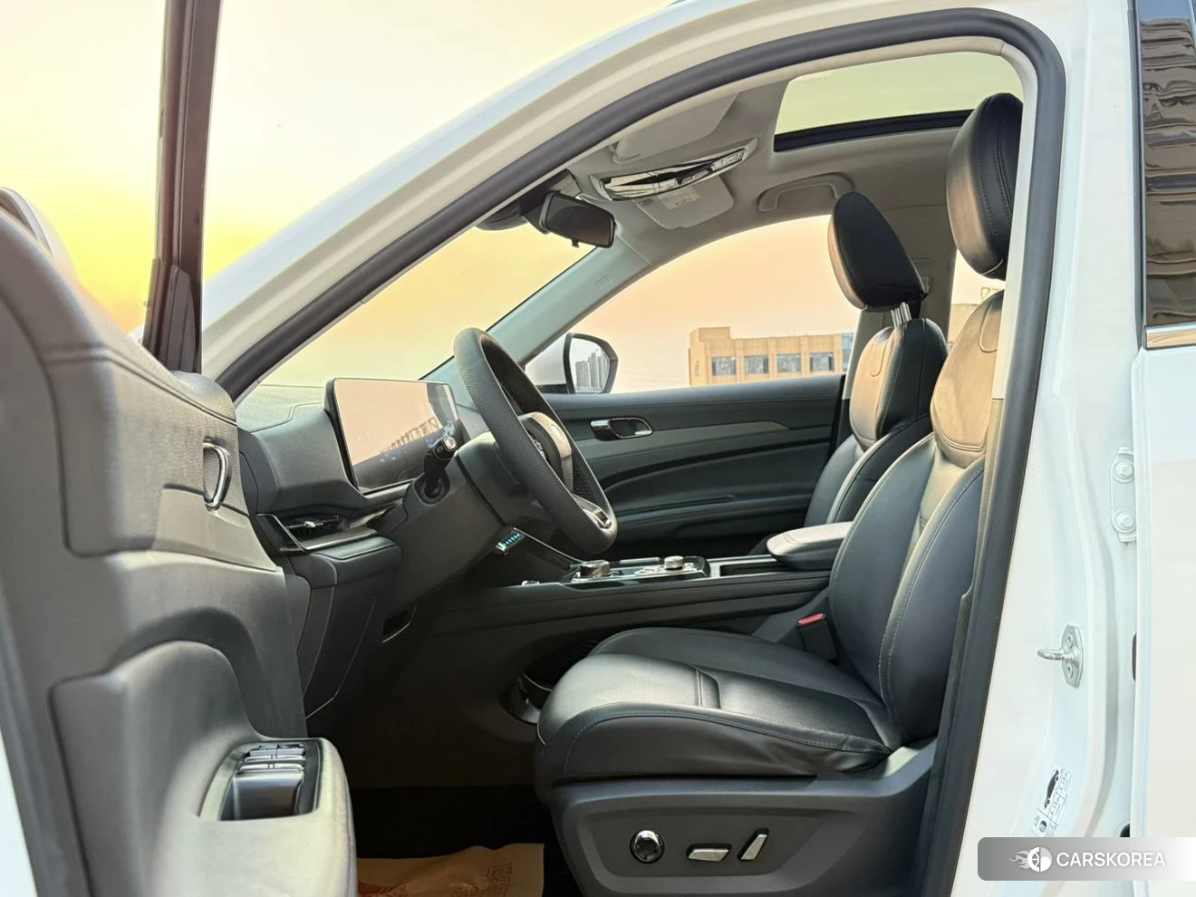 Ford Equator 2022 Белый из Китая