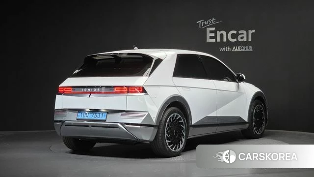 Hyundai Ionic 5 2023 Белый из Кореи