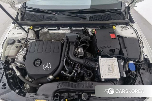 Mercedes-Benz A-Class 2021 Белый из Китая