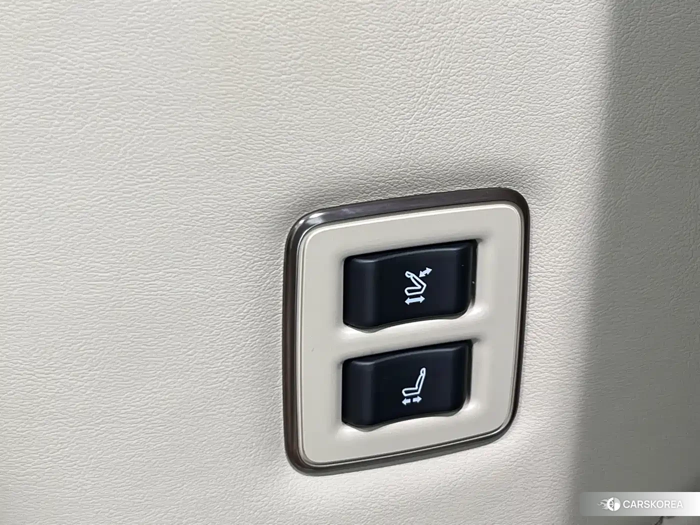 Toyota Alphard 2024 Черный из Китая